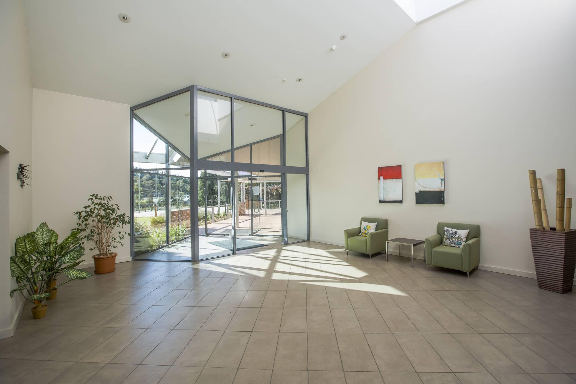 Ibis Styles Canberra Eagle Hawk Exterior photo