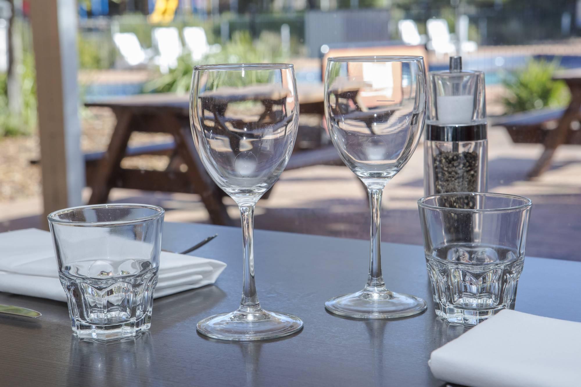 Ibis Styles Canberra Eagle Hawk Exterior photo