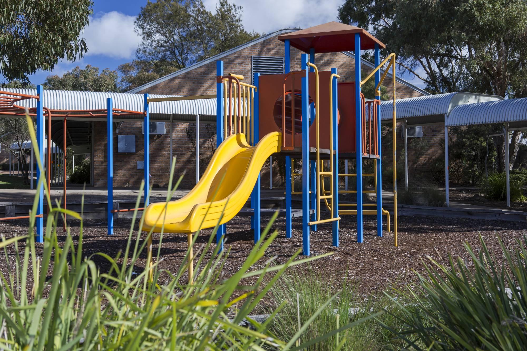 Ibis Styles Canberra Eagle Hawk Exterior photo